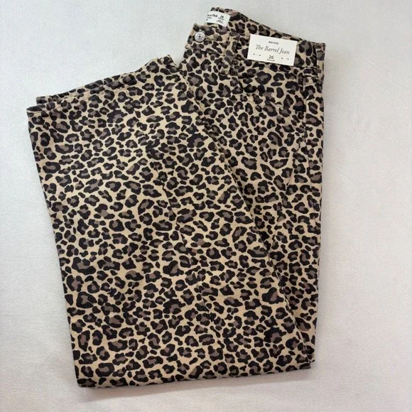 Abercrombie & Fitch The Barrel Jean Mid Rise Leopard Print Denim 26 Regular New - Picture 2 of 13